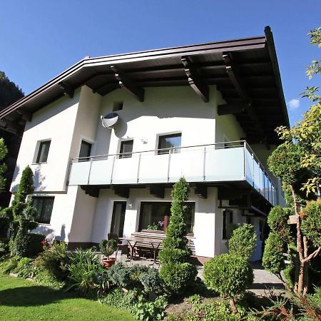 Cozy Apartment In Aschau Im Zillertal Near Ski Lift Εξωτερικό φωτογραφία